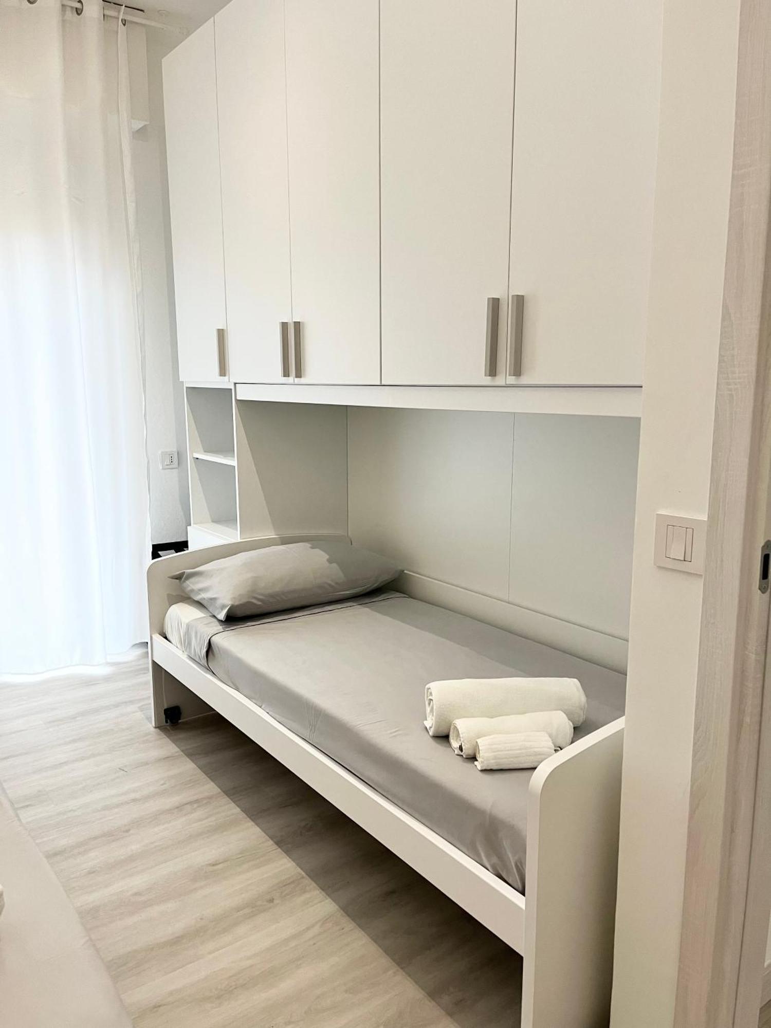 G&l Airport In Bgy Apartment